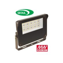fokusovany led reflektor bold 140x70° optika 100w 12800lm